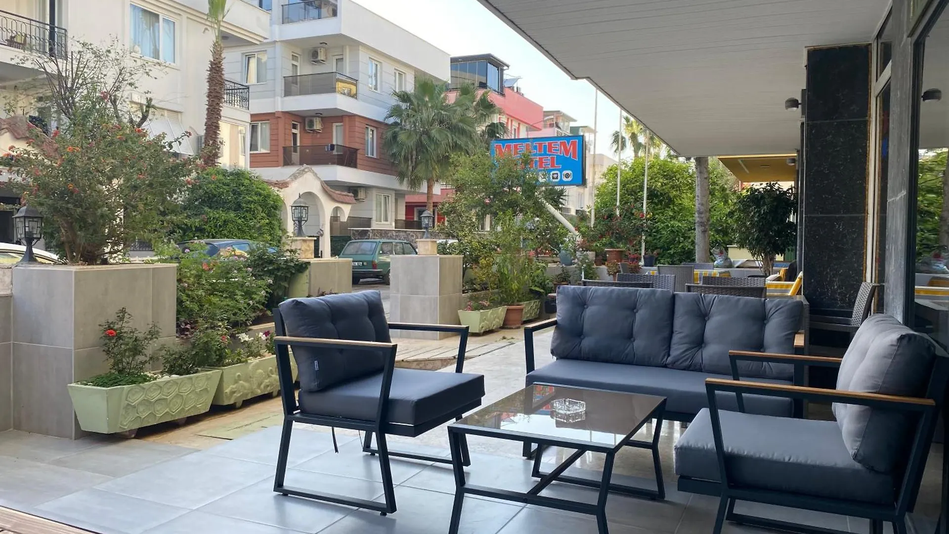 Meltem Otel Анталья